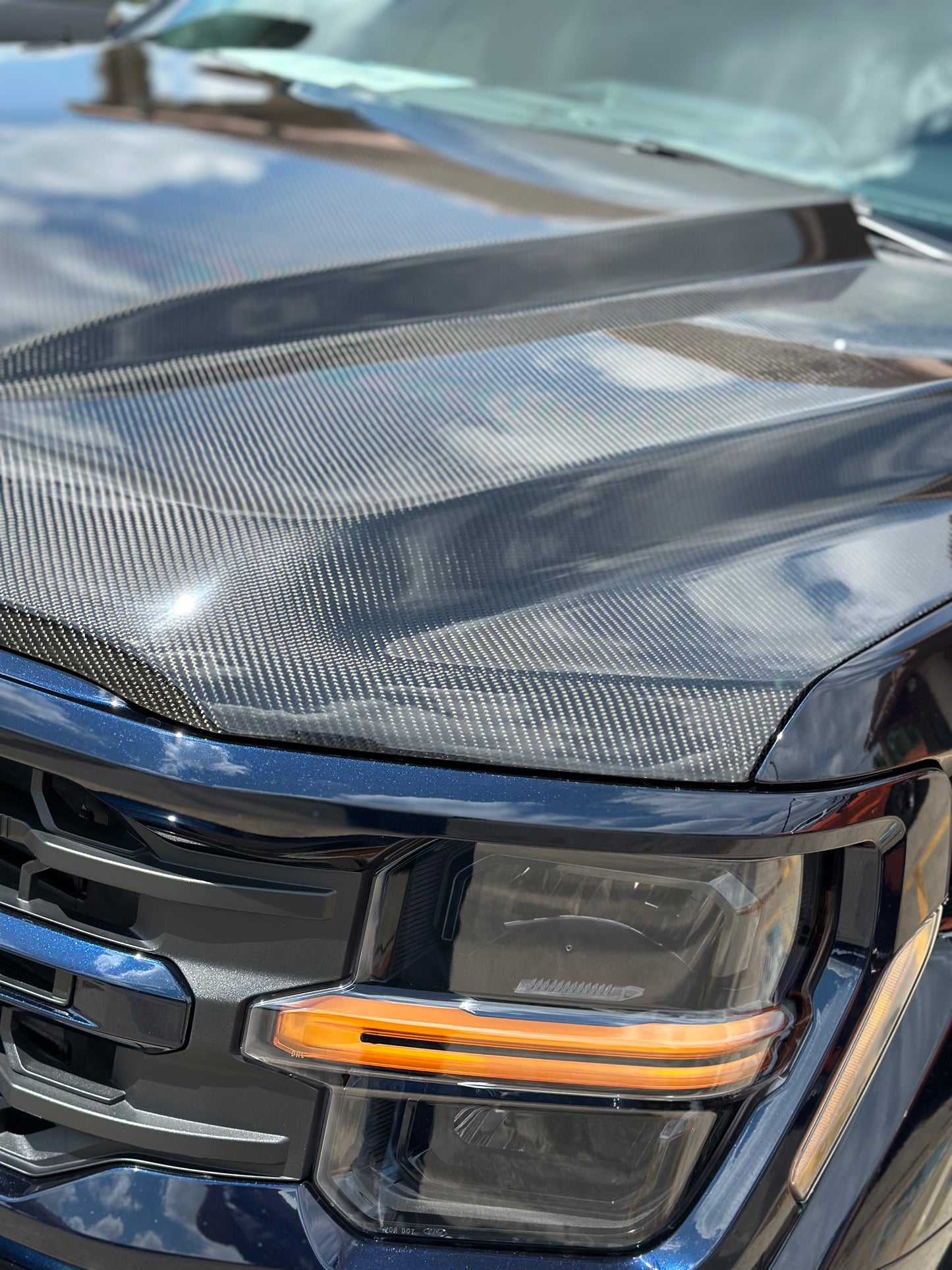 2021-25 F150 Cowl Hood in Carbon Fiber (*STORE PICK UP ONLY*)